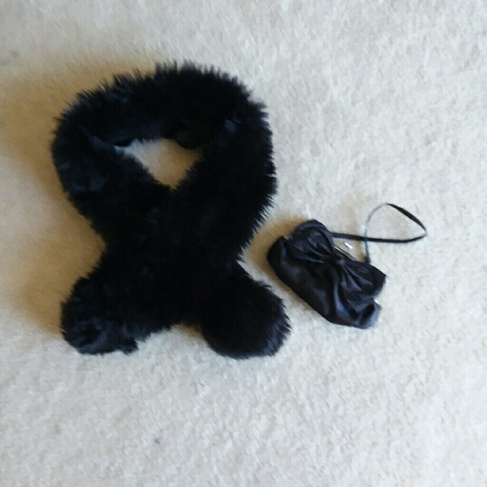 Gymboree black scarf and purse for girls